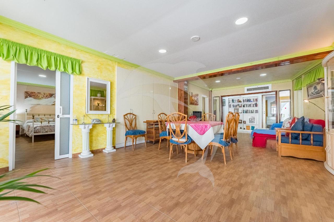 Apartamentos Los Delfines El Médano المظهر الخارجي الصورة